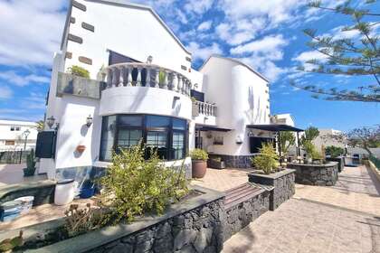 House for sale in Costa Teguise, Lanzarote. 