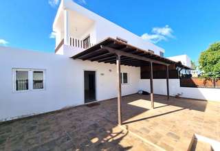 Villa zu verkaufen in Puerto del Carmen, Tías, Lanzarote. 