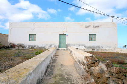 Casa venta en Tajaste, Tinajo, Lanzarote. 