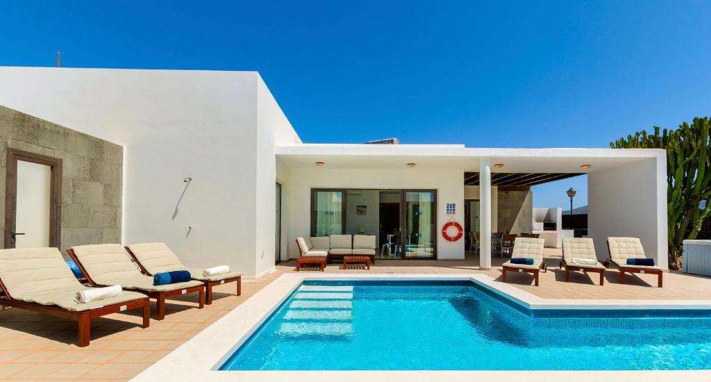 Villa Playa Blanca